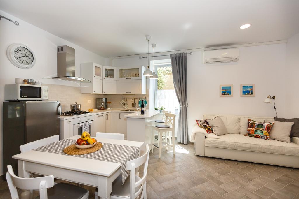 Mia Apartment *