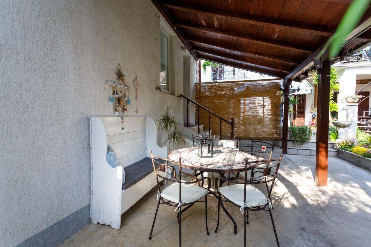 Mia Apartment